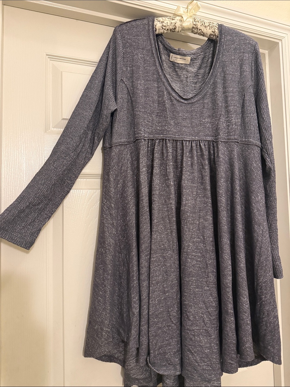 Lucky Brand Heathered Gray Scoop Neck Tunic
